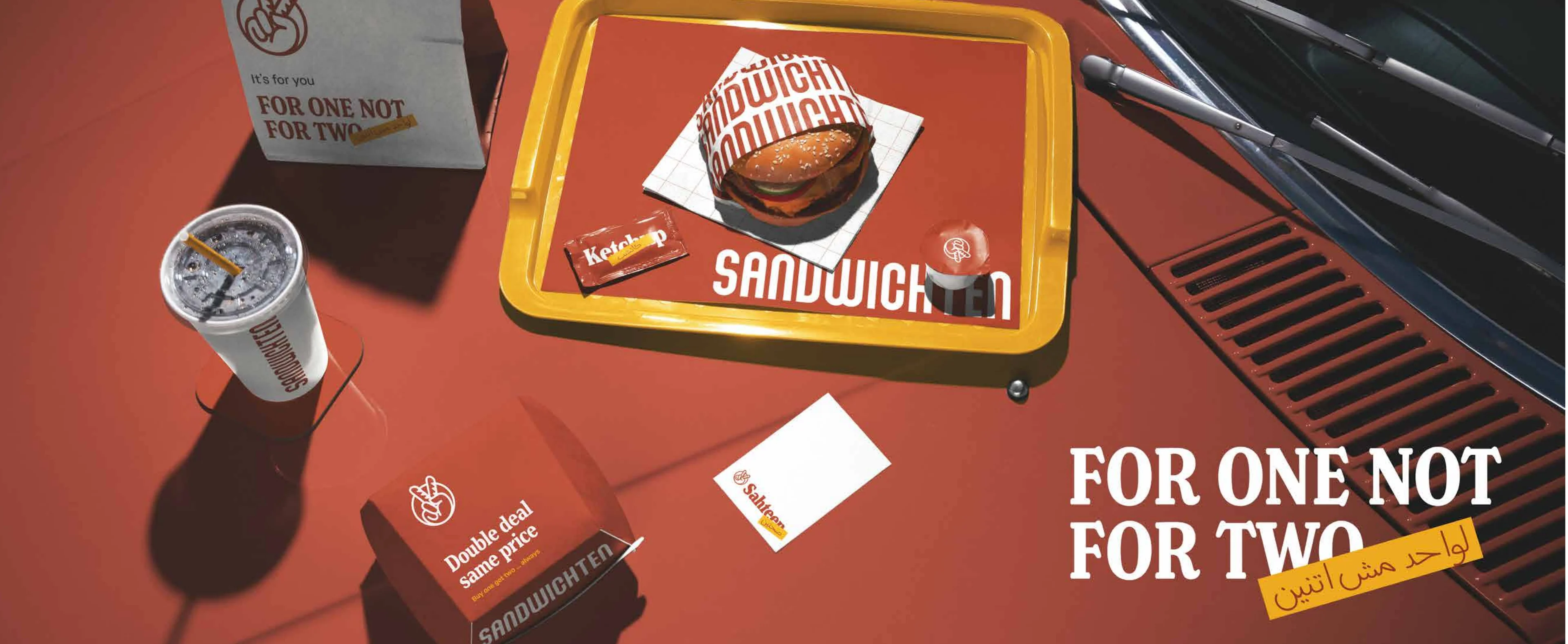 Sandwichten tray, cup and packaging